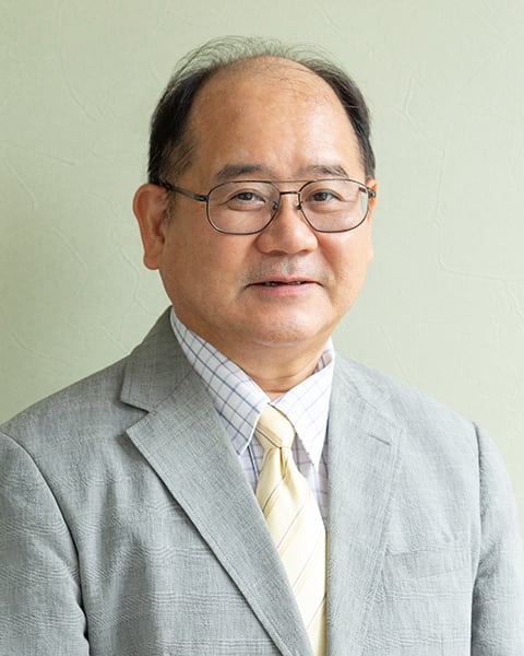 福井至