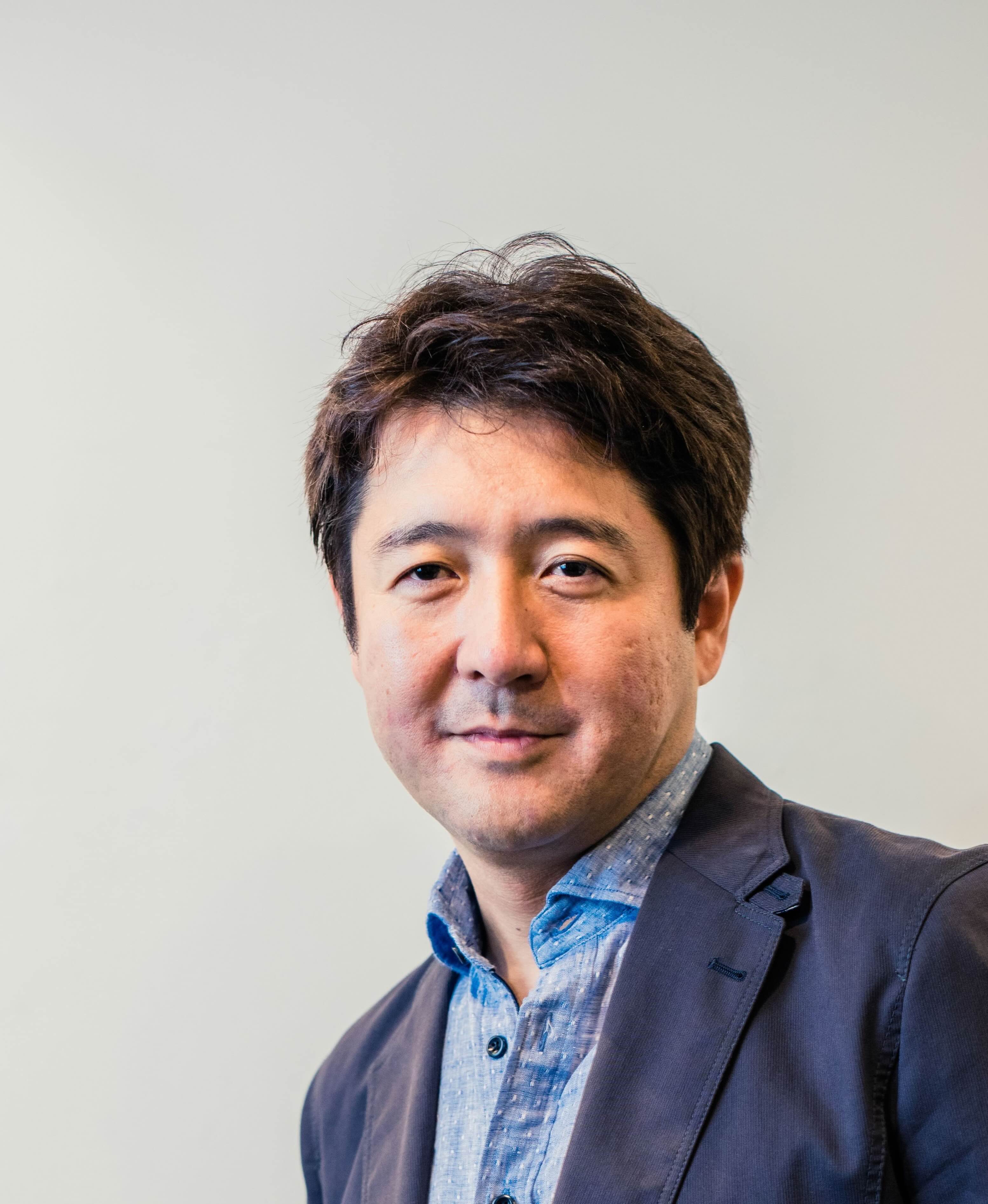 深 谷 行 弘